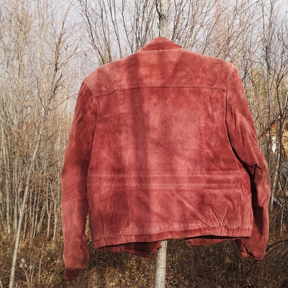 ๐SOLD๐ Pink Suede Bomber Jacket (M) - Picture 3 of 4